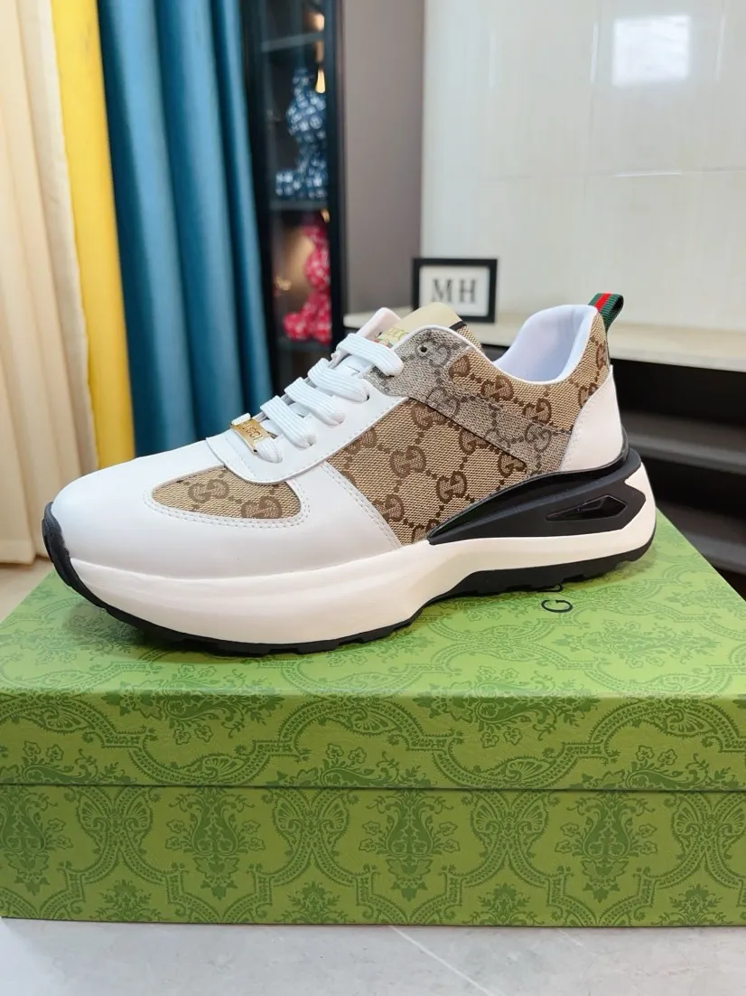 Men's shoes 💰438🌹🌹[GUCCI] Gucci's new lace-up casual men's shoes are on the market first, and the materials and workmanship are superior to all versions on the market. The highest quality shipped first-layer cowhide with imported original perforated materials➕Genuine leather lining, privately molded soft outsole, high foot comfort, imported special materials highlight the brand's unique charm, high-end customization 38-44